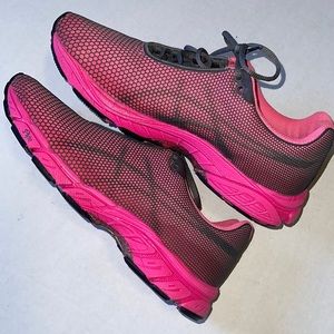 ASICS GEL SPEEDSTAR SOLYTE -women’s size 8